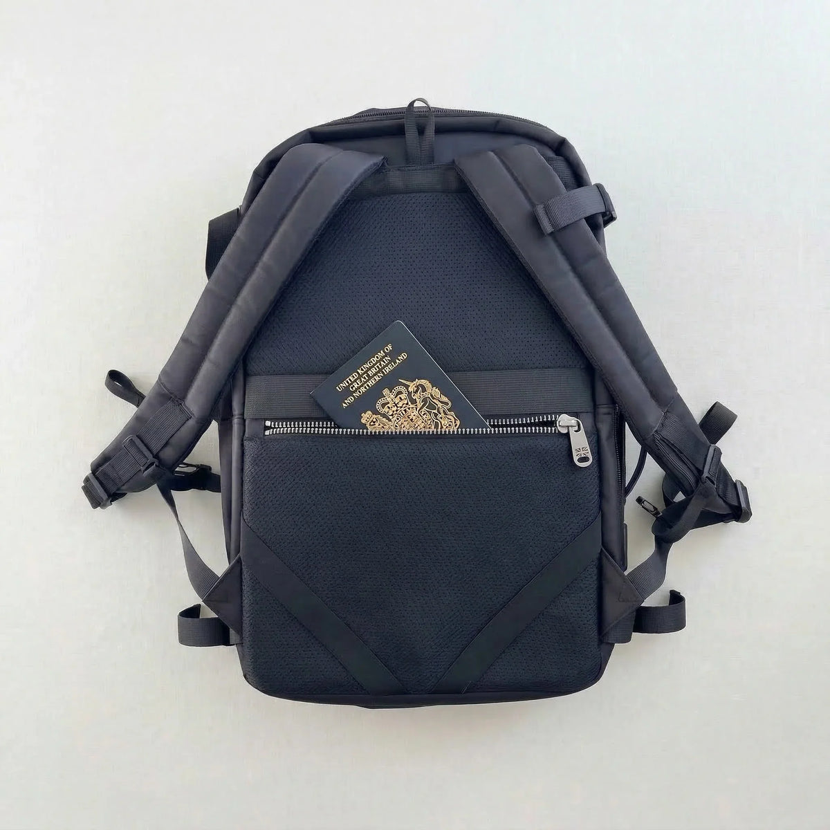 TRVL Backpacks The Spacesaver Travel Bag 2.0
